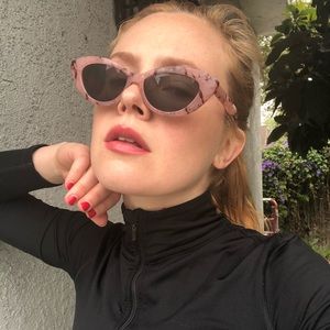 Meet your Posher, Allegra